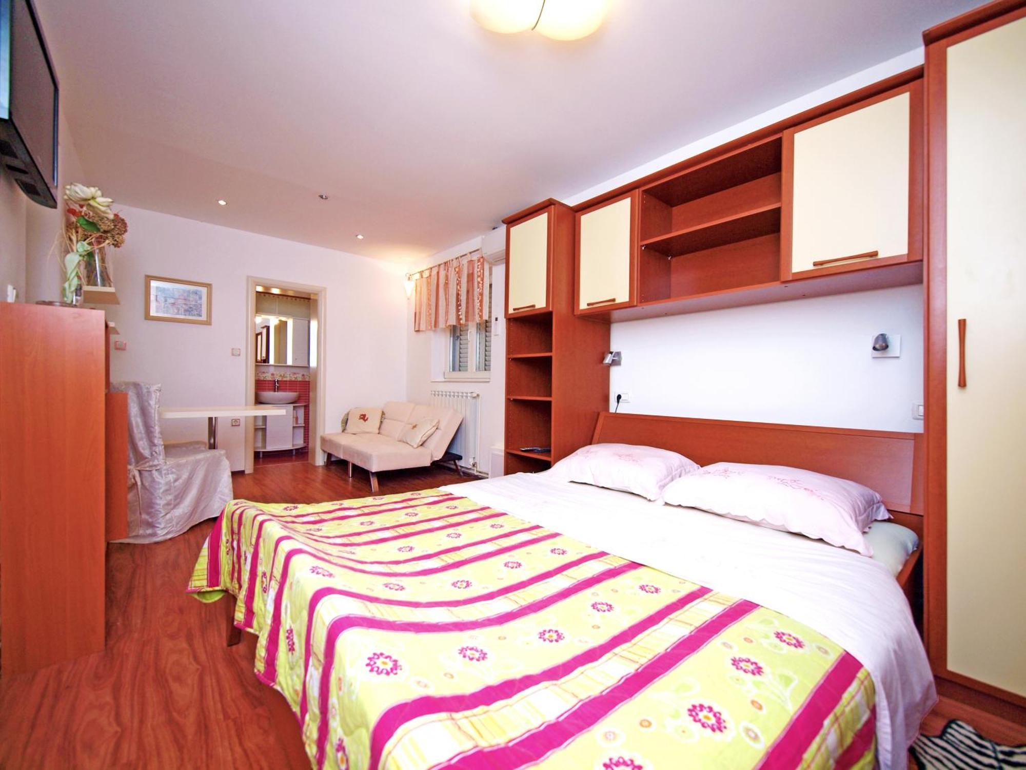 Apartments Keran - By Suites Living Водице Екстериор снимка